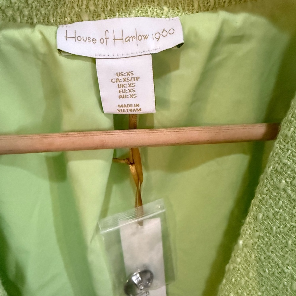 NWT House of Harlow 1960 Light Green Tweed Cropped Blazer - Picture 3 of 3